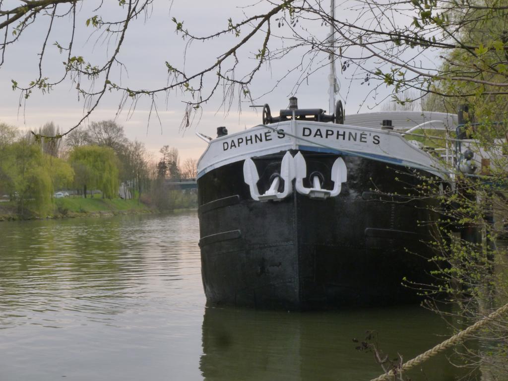 Péniche Daphné's Bed and Breakfast Auvers-sur-Oise Exterior foto